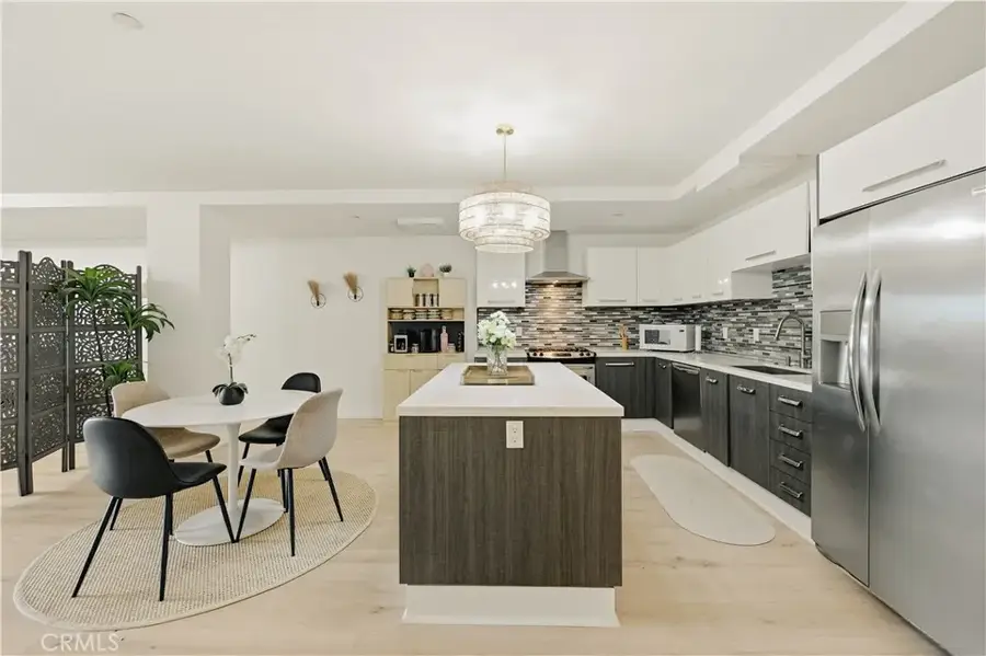 433 Pine #201, Long Beach, CA 90802 - #3