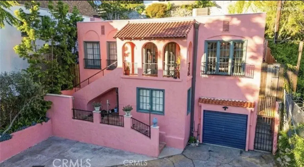 2118 Woodland Way, Los Angeles, CA 90068 - Image #1