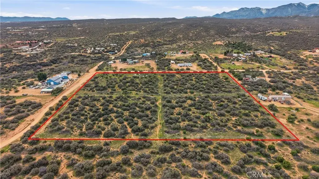 7870 Woodcliff, Phelan, CA 92371 - #1