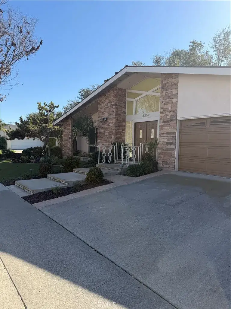 3252 Yellowtail, Los Alamitos, CA 90720 - #1