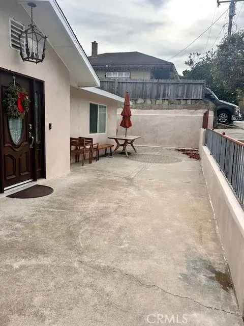 535 Wentworth Avenue, Santa Barbara, CA 93101 - #3