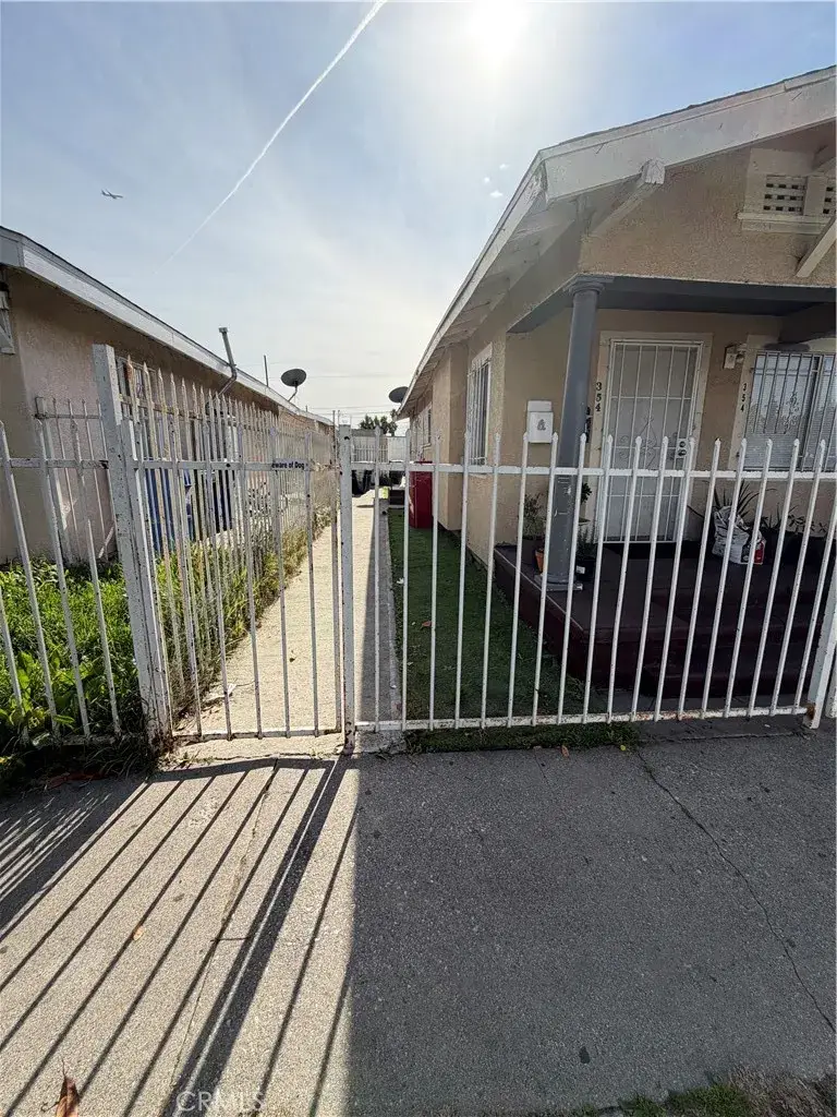 352 E 84th, Los Angeles, CA 90003 - #3