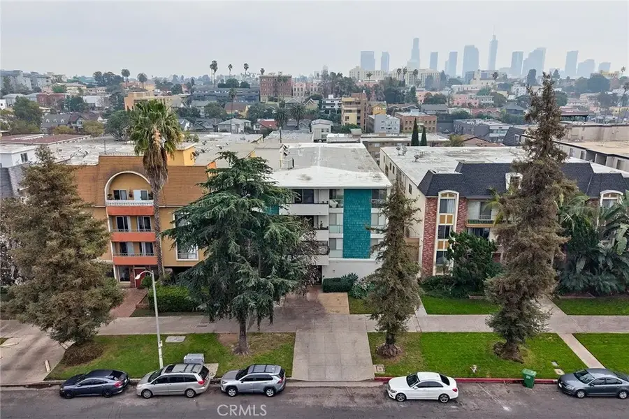 244 S La Fayette Park #301, Los Angeles, CA 90057 - #2