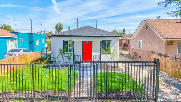 8932 Orchard, Los Angeles, CA 90044