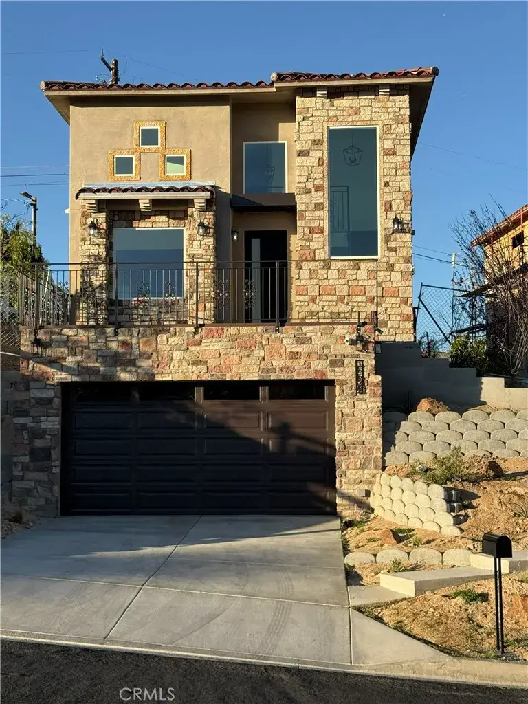 16620 Forrest Avenue, Victorville, CA 92395 - #1