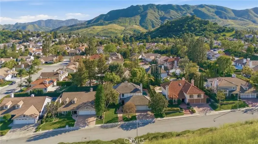 29628 Woodbrook, Agoura Hills, CA 91301 - #2