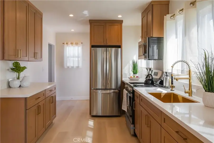 1615 W 67th, Los Angeles, CA 90047 - #3