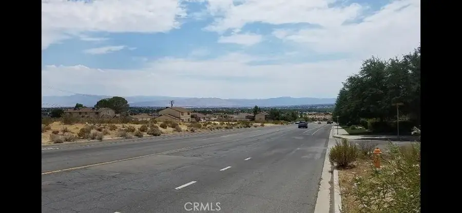 16299 Apple Valley, Apple Valley, CA 92307 - #2
