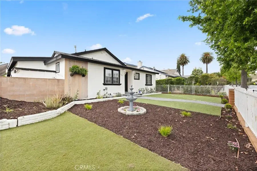 11213 Haskell Avenue, Granada Hills, CA 91344 - #2