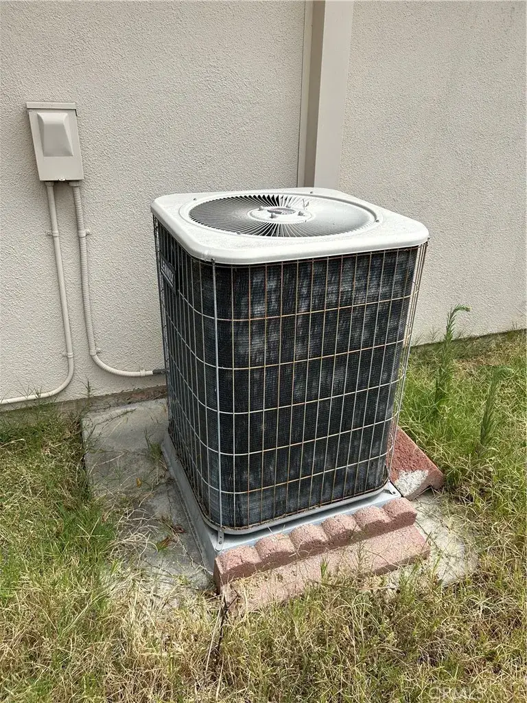 12041 Davenport, Los Alamitos, CA 90720 - #3