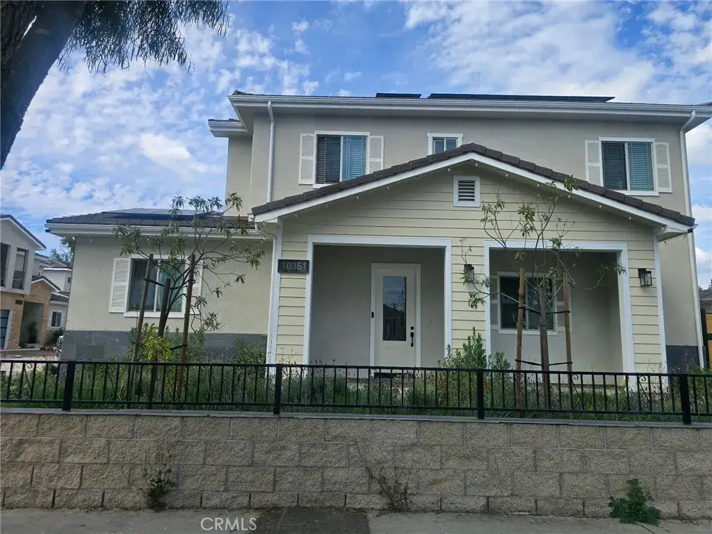 10351 Mapledale, Bellflower, CA 90706 - #1