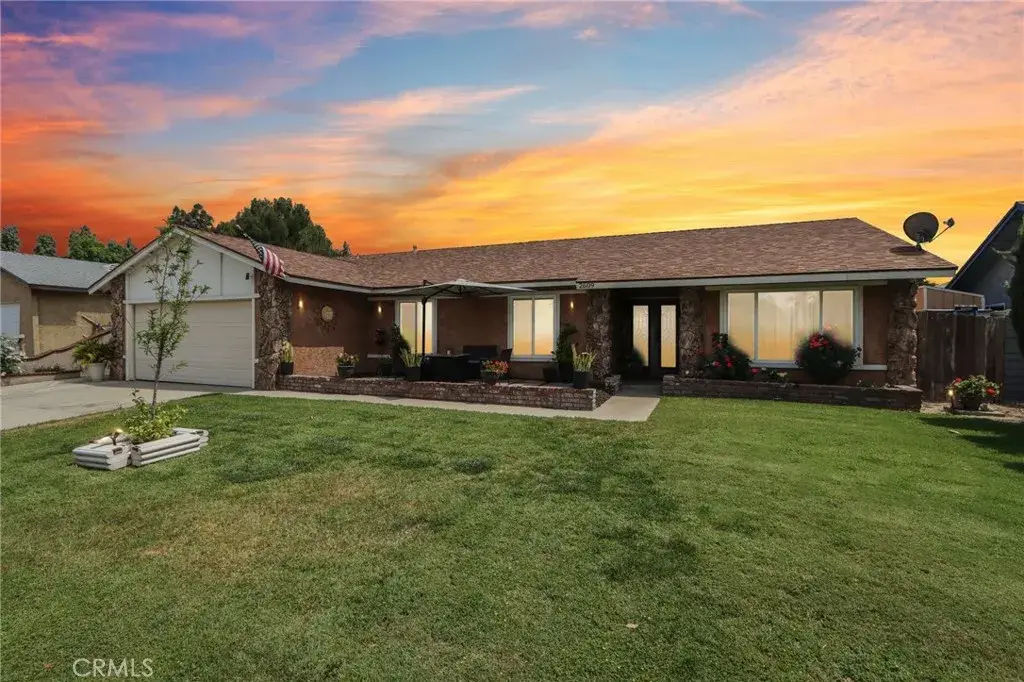 2609 S Tiara Avenue, Ontario, CA 91761 - #1