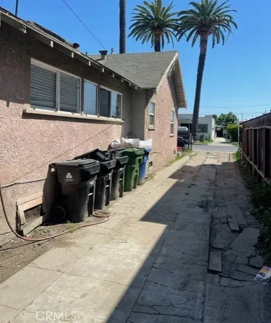 207 E 94th, Los Angeles, CA 90003 - #3