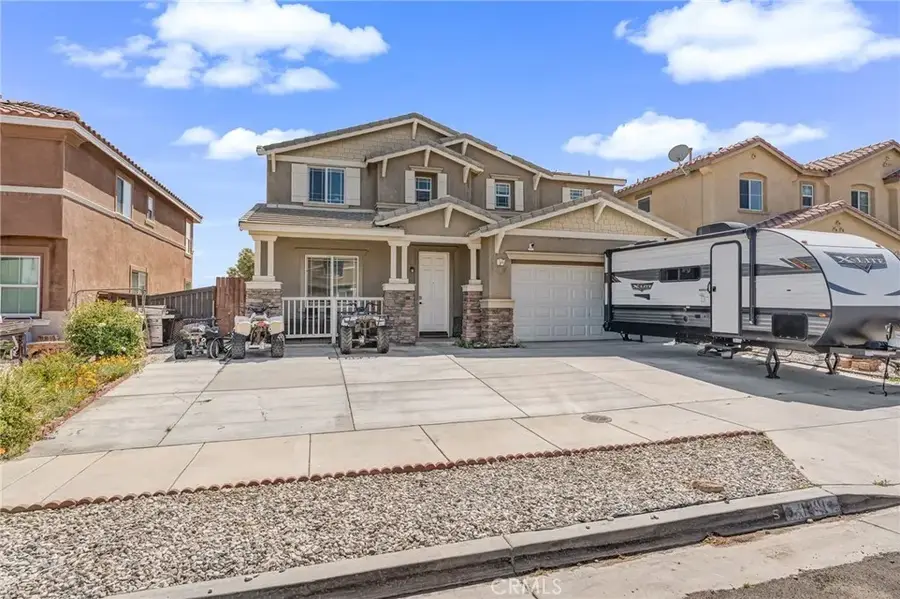 8991 Guadalupe, Oak Hills, CA 92344 - #3
