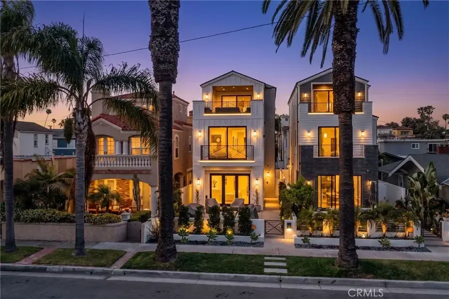 414 9th, Huntington Beach, CA 92648 - #2