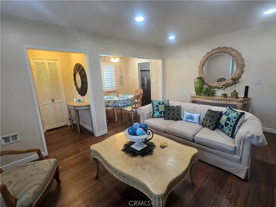 10613 Shellyfield, Downey, CA 90241 - #3
