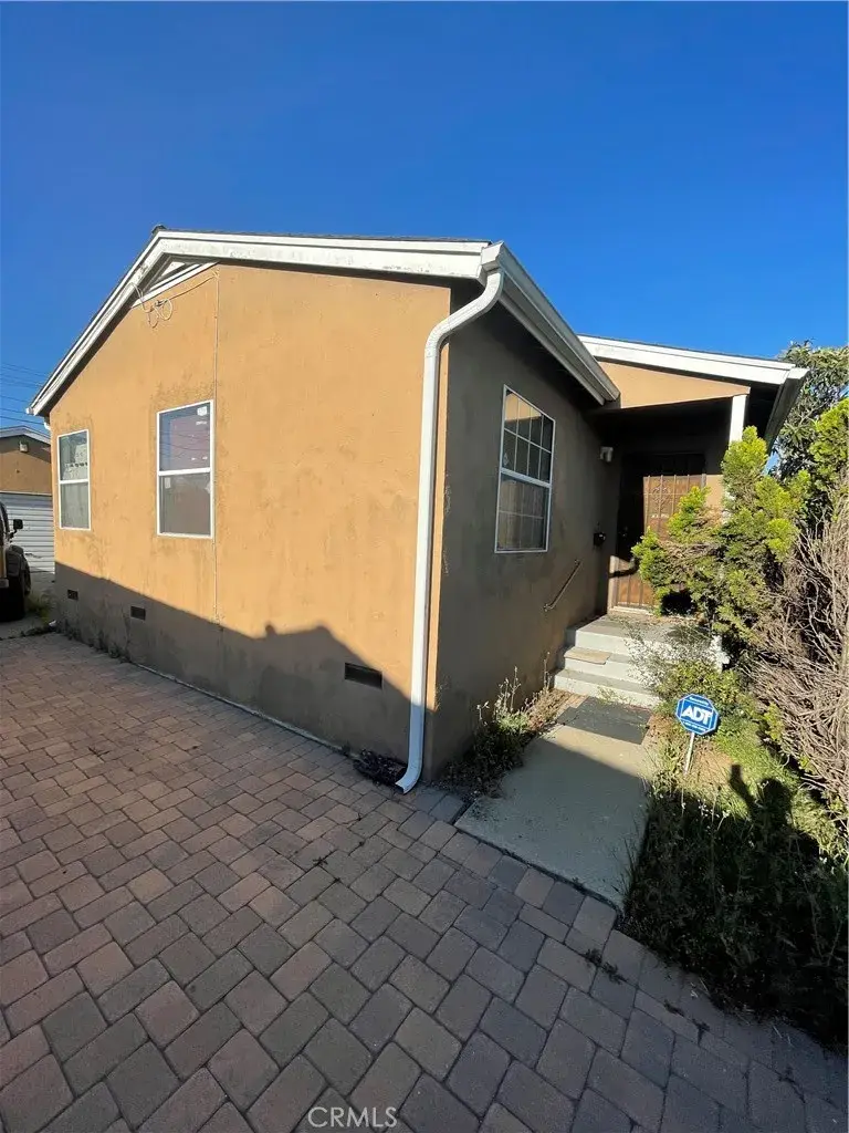 241 E 158th Street, Gardena, CA 90248 - #2