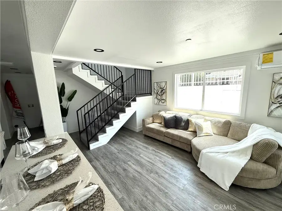 1677 E Imperial, Los Angeles, CA 90059 - #3