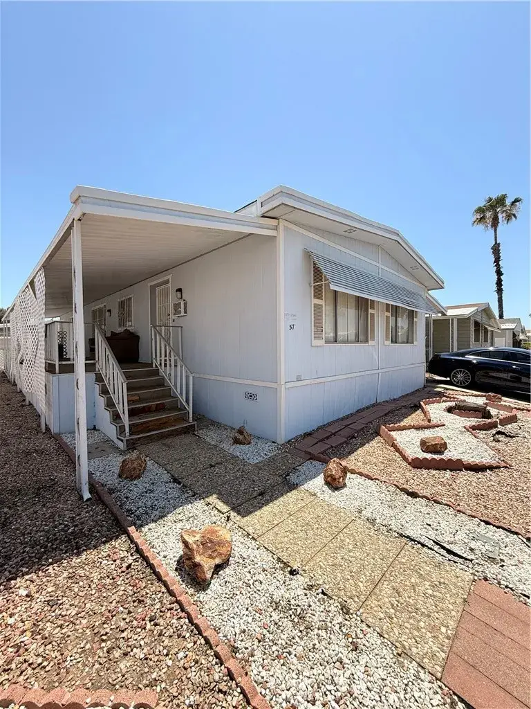 1525 Oakland #57, Hemet, CA 92543 - #2