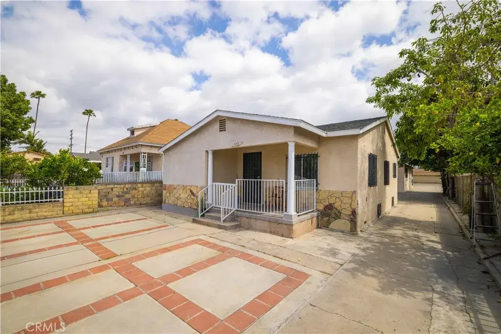 506 E 62nd Street, Los Angeles, CA 90003 - #1