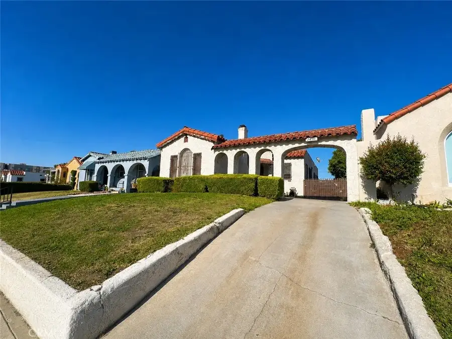 7410 S Harvard, Los Angeles, CA 90047 - #3