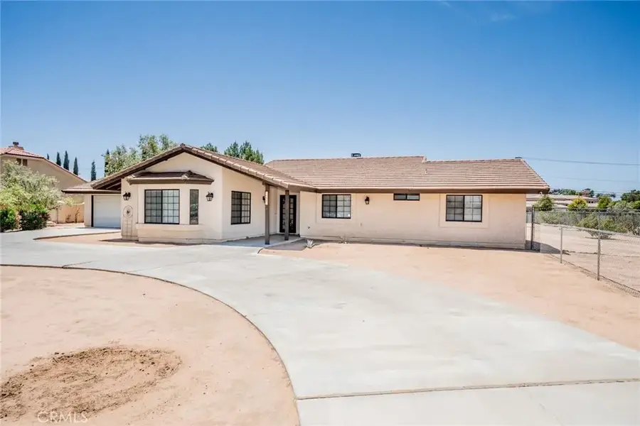19951 Us Highway 18, Apple Valley, CA 92307 - #3