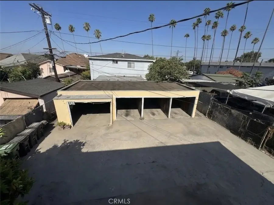 4305 San Pedro, Los Angeles, CA 90011 - #3