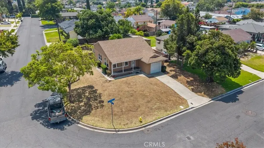 12002 Julius Ave, Downey, CA 90242 - #3