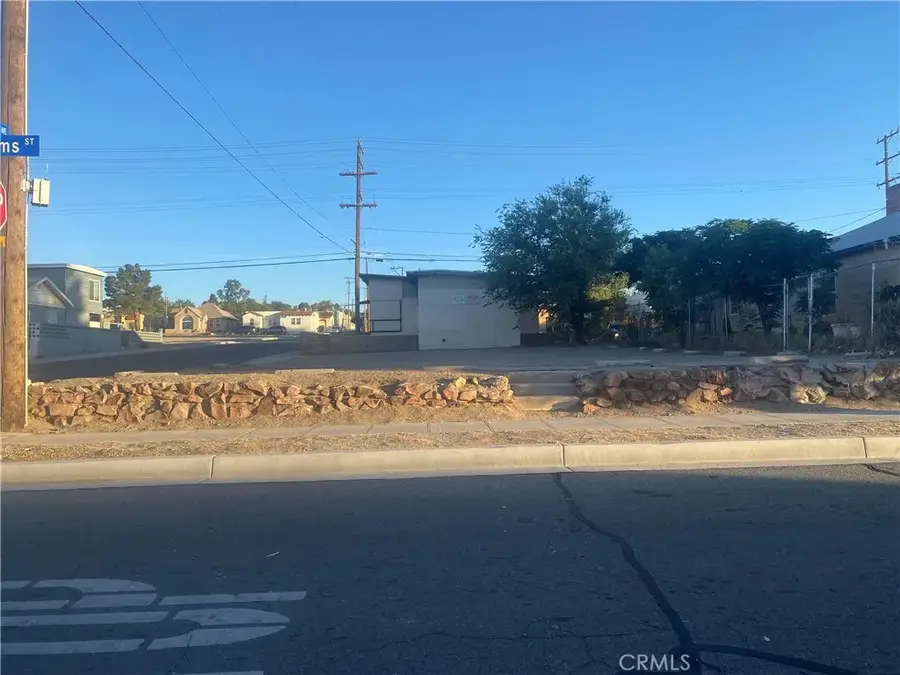 200 S 1st, Barstow, CA 92311 - #2