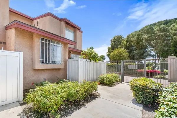 3900 W Hazard #A, Santa Ana, CA 92703