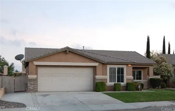 1377 Clear Valley Rd, Victorville, CA 92392