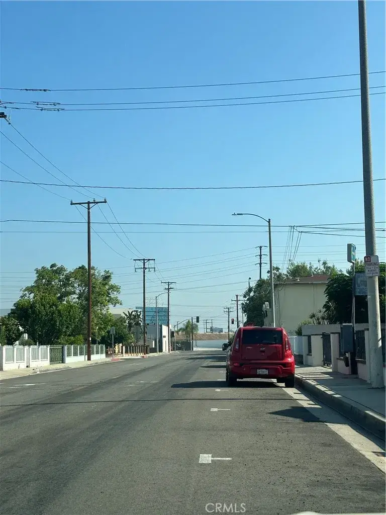 5958 Alamo Avenue, Maywood, CA 90270 - #3