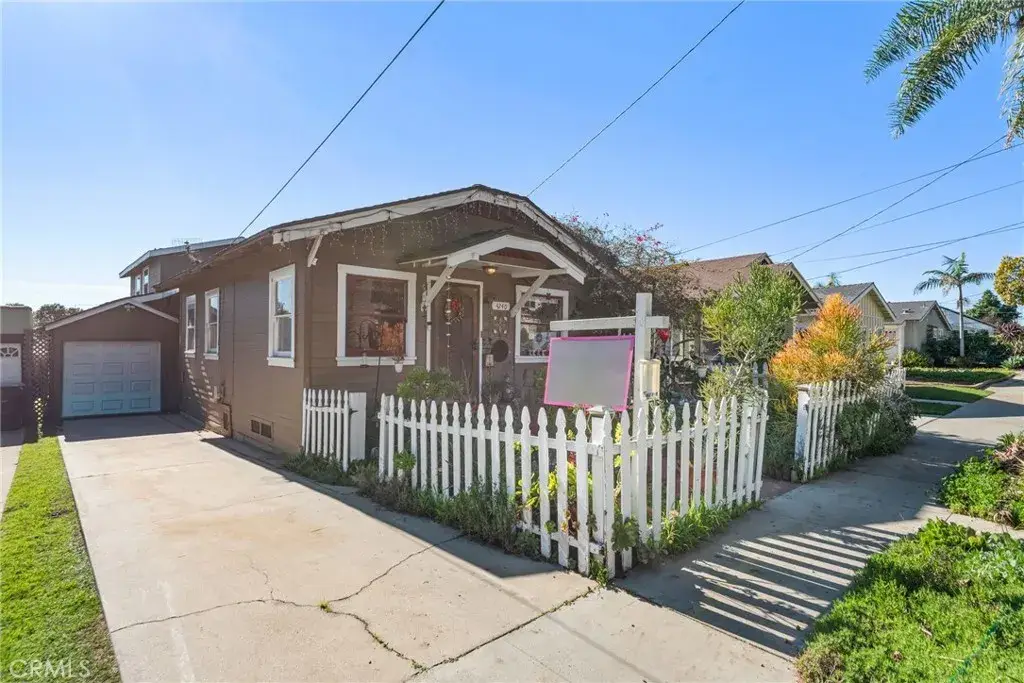 4240 E 15th, Long Beach, CA 90804 - #1