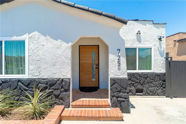 725 W 108th St., Los Angeles, CA 90044