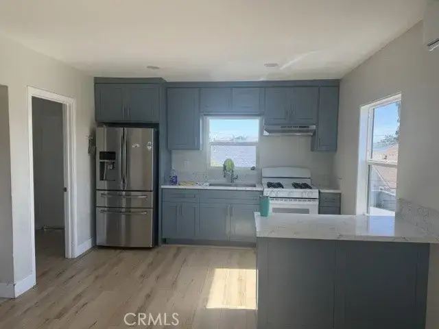 1040 N Almond Court, Long Beach, CA 90813 - #3