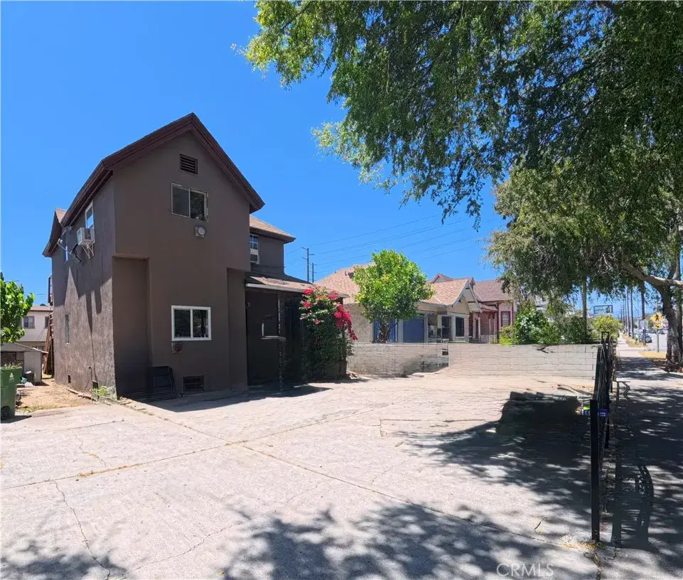 2245 N Griffin, Los Angeles, CA 90031 - #1