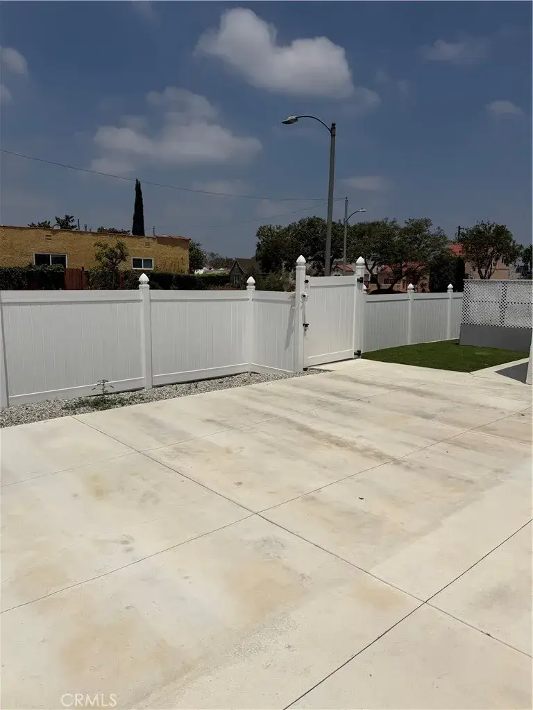 2158 W 77th, Los Angeles, CA 90047 - #3
