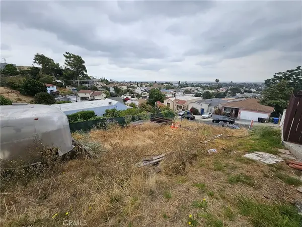 1142 N Stone, Los Angeles, CA 90063