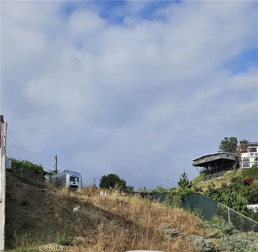 1142 N Stone, Los Angeles, CA 90063 - #2