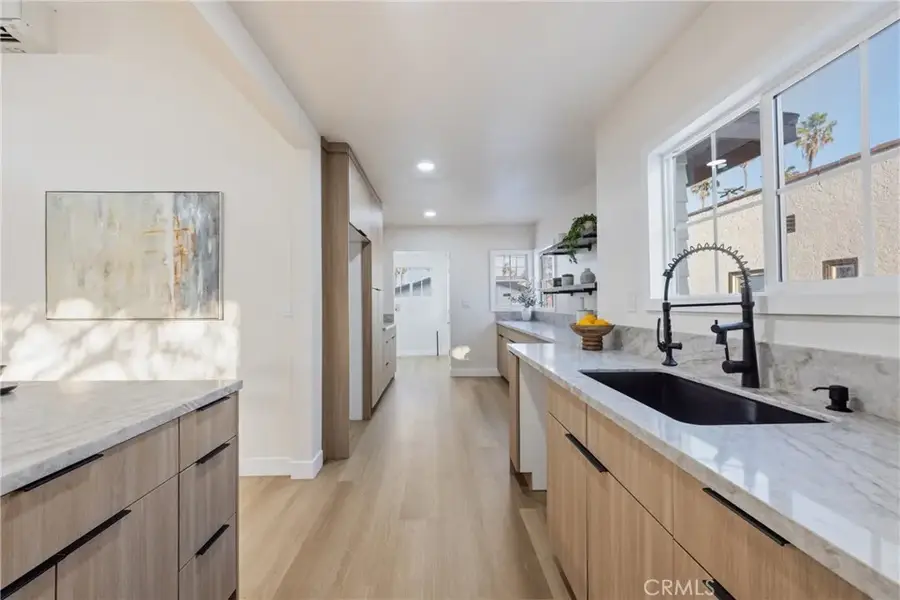 5612 S Rimpau, Los Angeles, CA 90043 - #3
