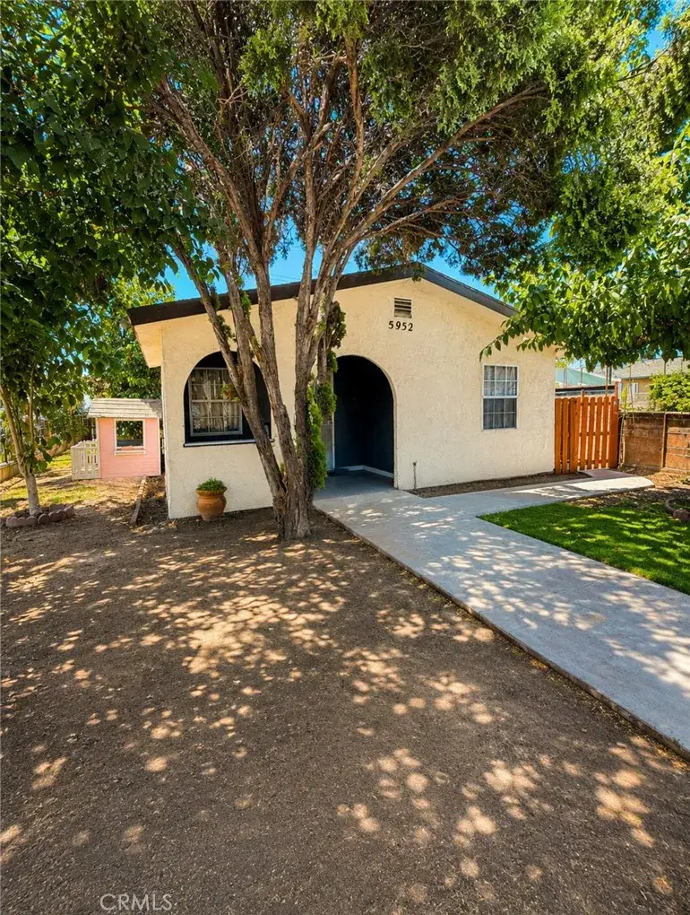 5952 Priory, Bell Gardens, CA 90201 - #1