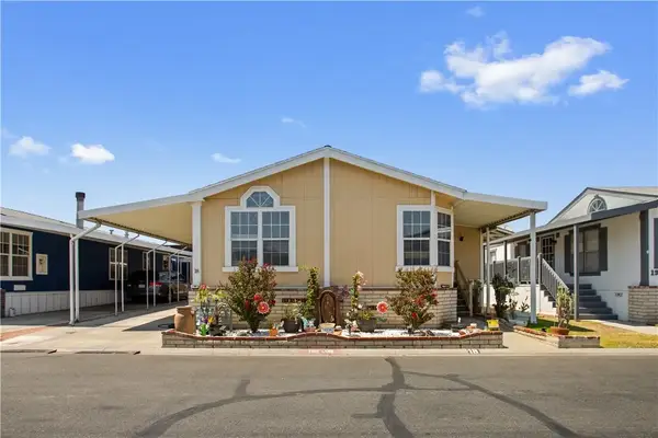 21217 Washington Ave #Spc 18, Walnut, CA 91789