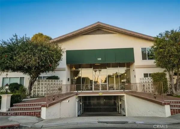 1360 Shadow Lane #K, Fullerton, CA 92831