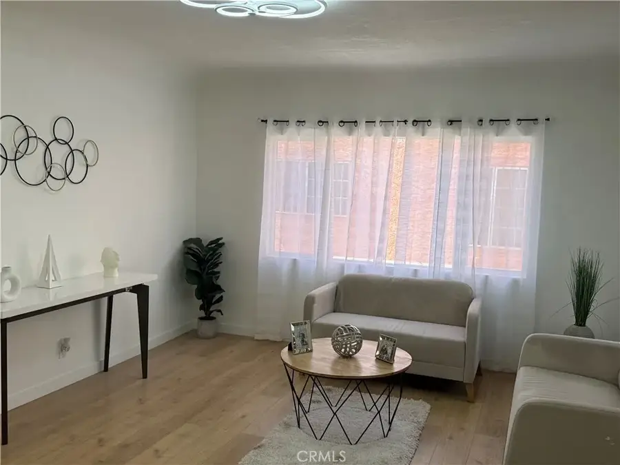 9151 La Salle, Los Angeles, CA 90047 - #3