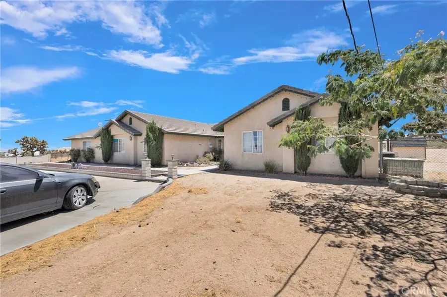 10439 Mesa, Oak Hills, CA 92344 - #2