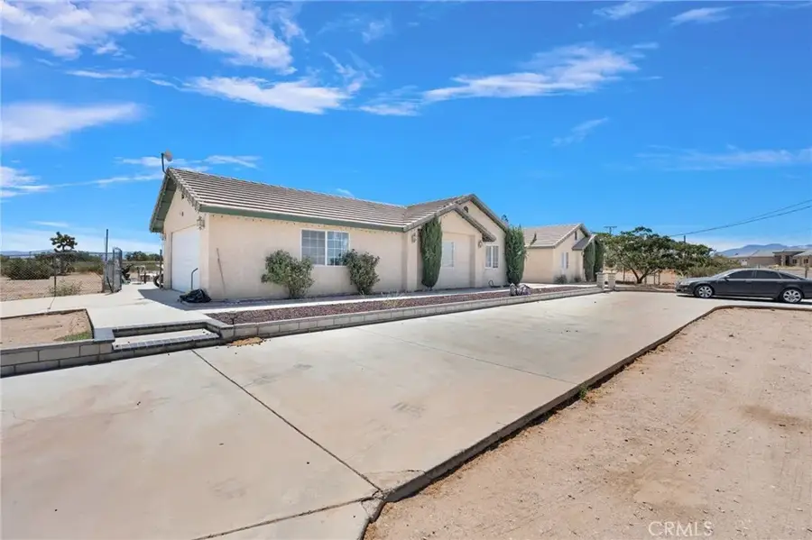 10439 Mesa, Oak Hills, CA 92344 - #3