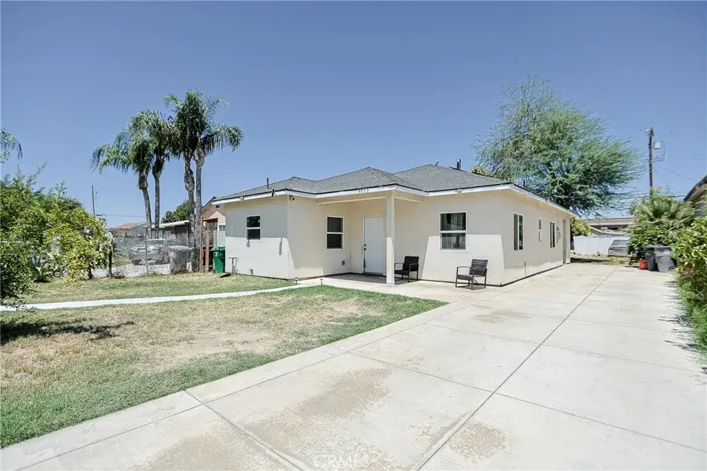 1012 Feliz, Bakersfield, CA 93307 - #1