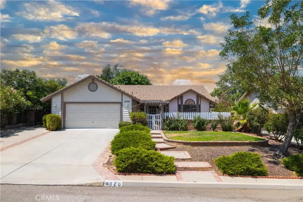 8526 Valley View Drive, Hesperia, CA 92344 - #1