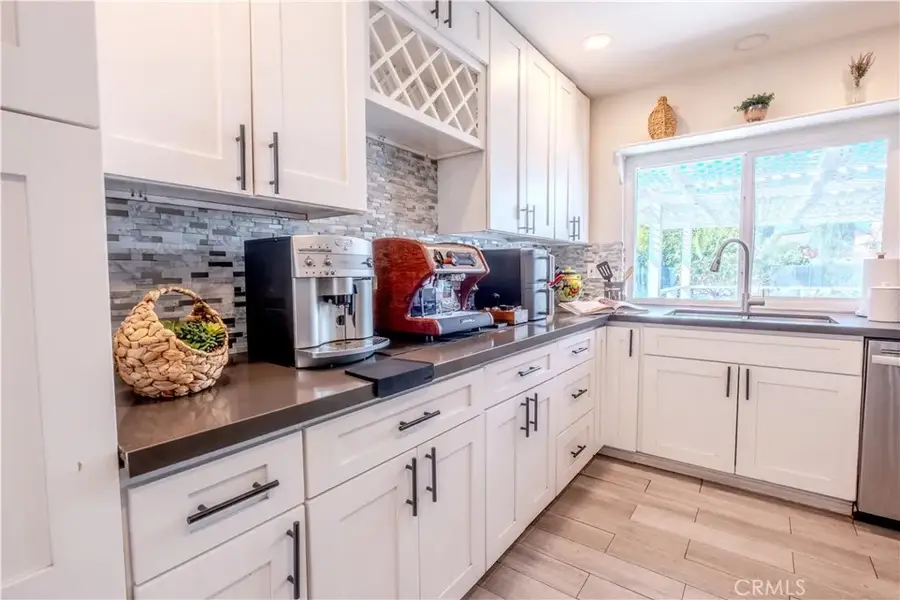 1355 N Orange Avenue, Ontario, CA 91764 - #3