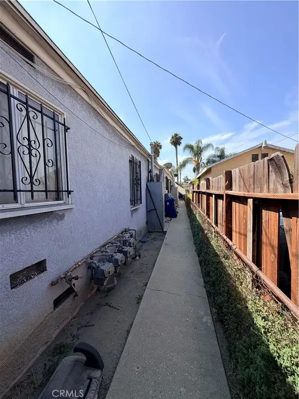 7919 Naomi, Los Angeles, CA 90001